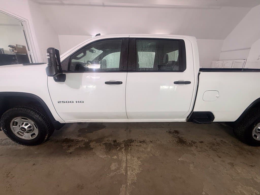 Photo 3 of 2020 Chevrolet Silverado 2500HD Work Truck