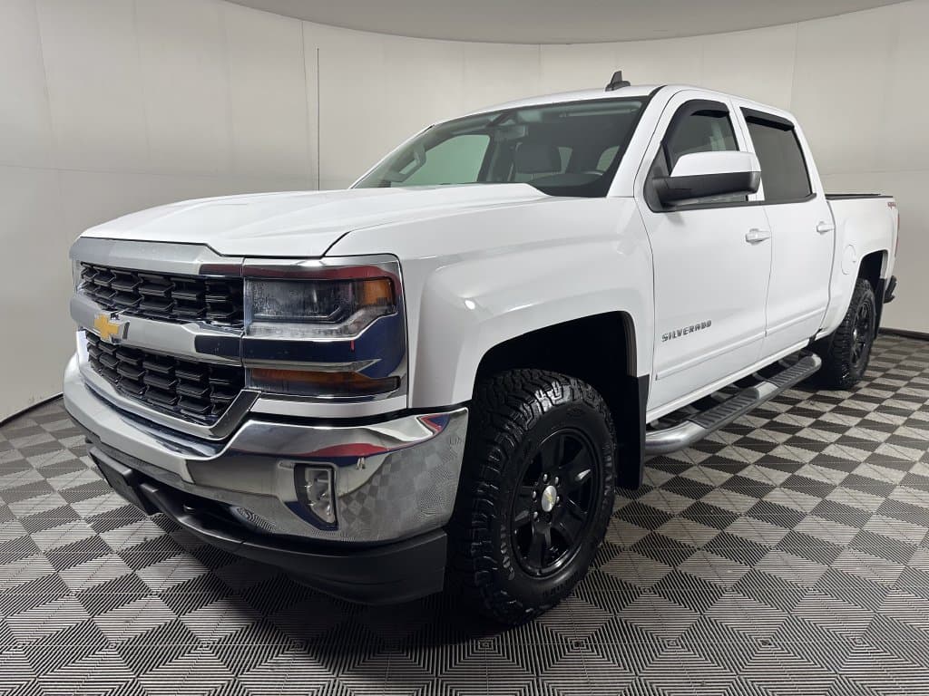 Photo 1 of 2017 Chevrolet Silverado 1500 LT