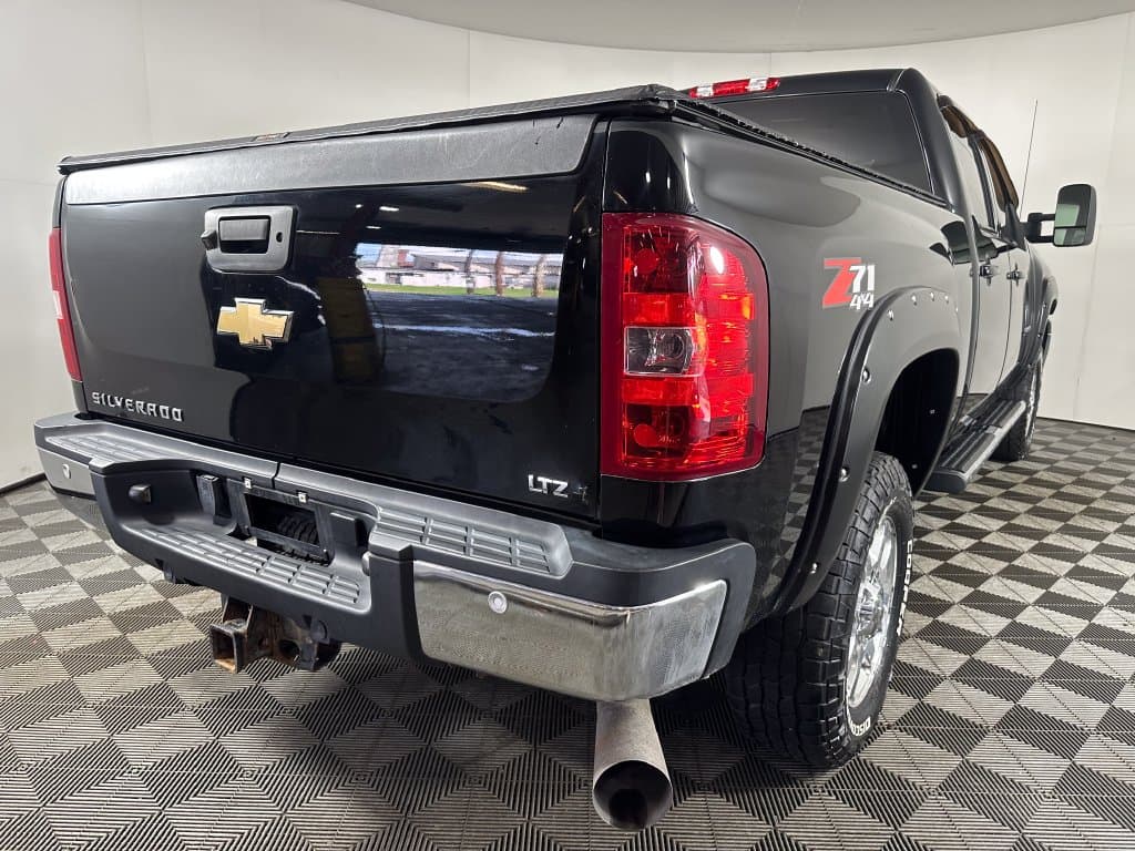 Photo 5 of 2011 Chevrolet Silverado 2500HD LTZ