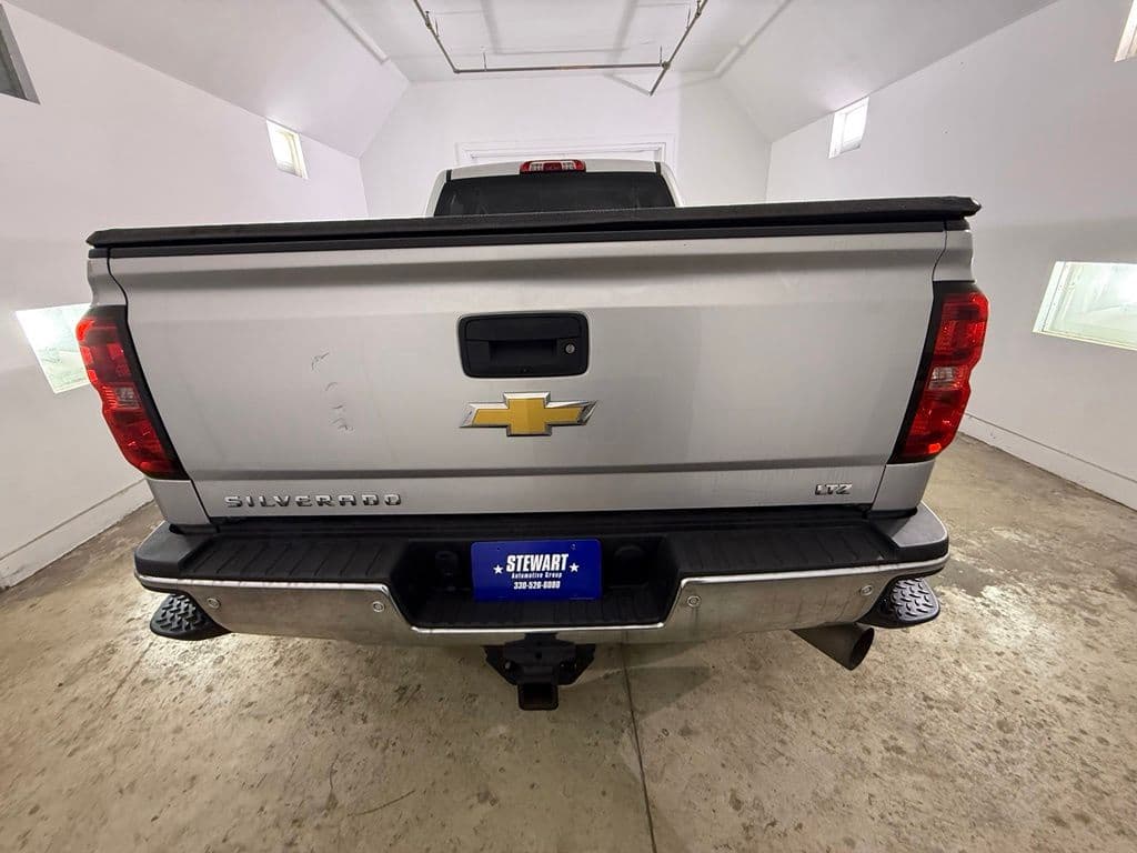 2016 Chevrolet Silverado 2500HD LTZ - Image 5