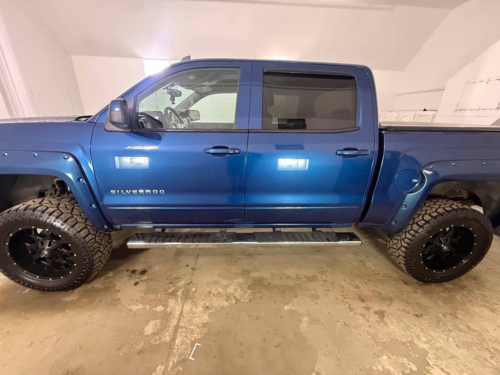 2015 Chevrolet Silverado 1500 LT - Image 3